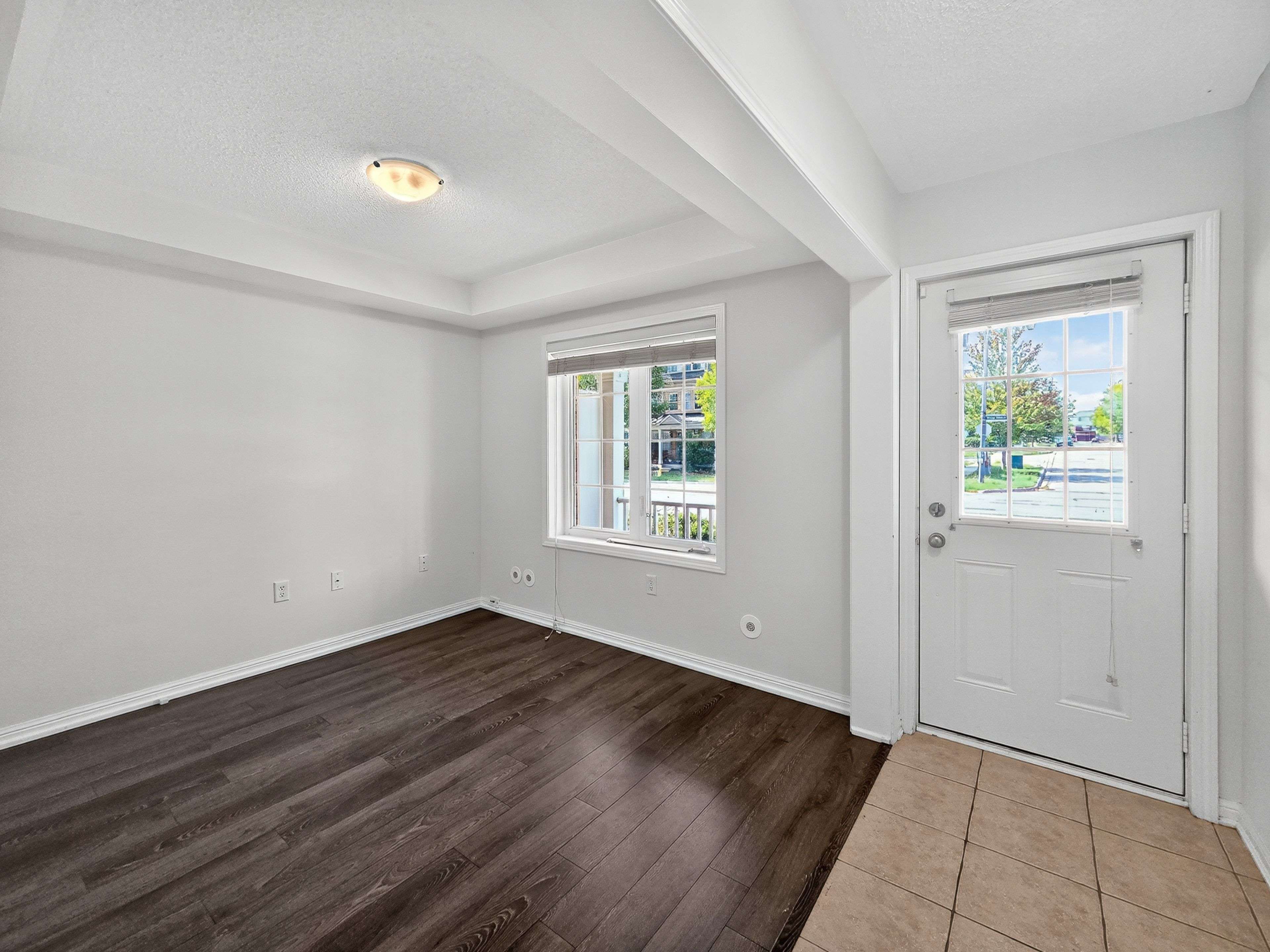 Toronto E11, ON M1B 0A8,232 Rouge River DR