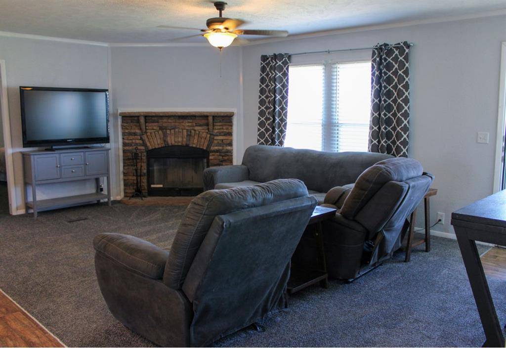 Whitesboro, TX 76273,650 Lone Star Road