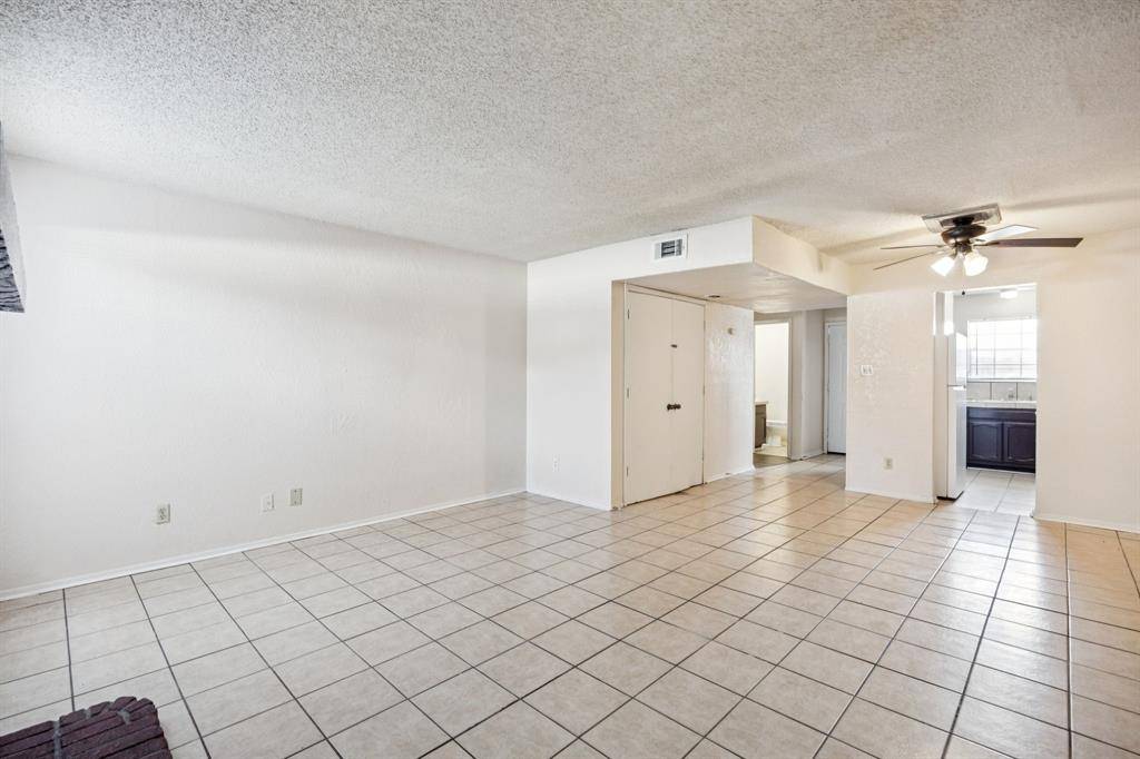 Fort Worth, TX 76116,7504 Chapin Road