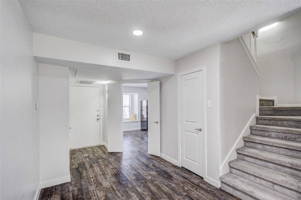 Dallas, TX 75254,5840 Spring Valley Road #208