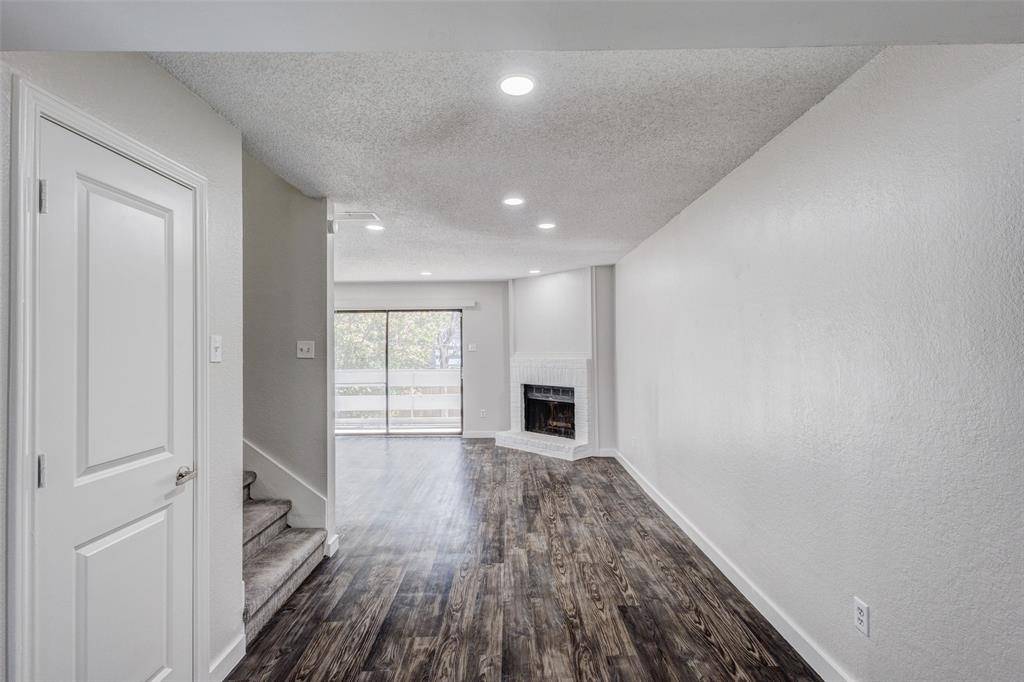 Dallas, TX 75254,5840 Spring Valley Road #208