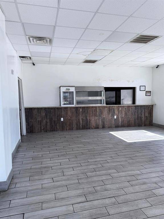 Fort Worth, TX 76133,5617 mccart Avenue #105 117