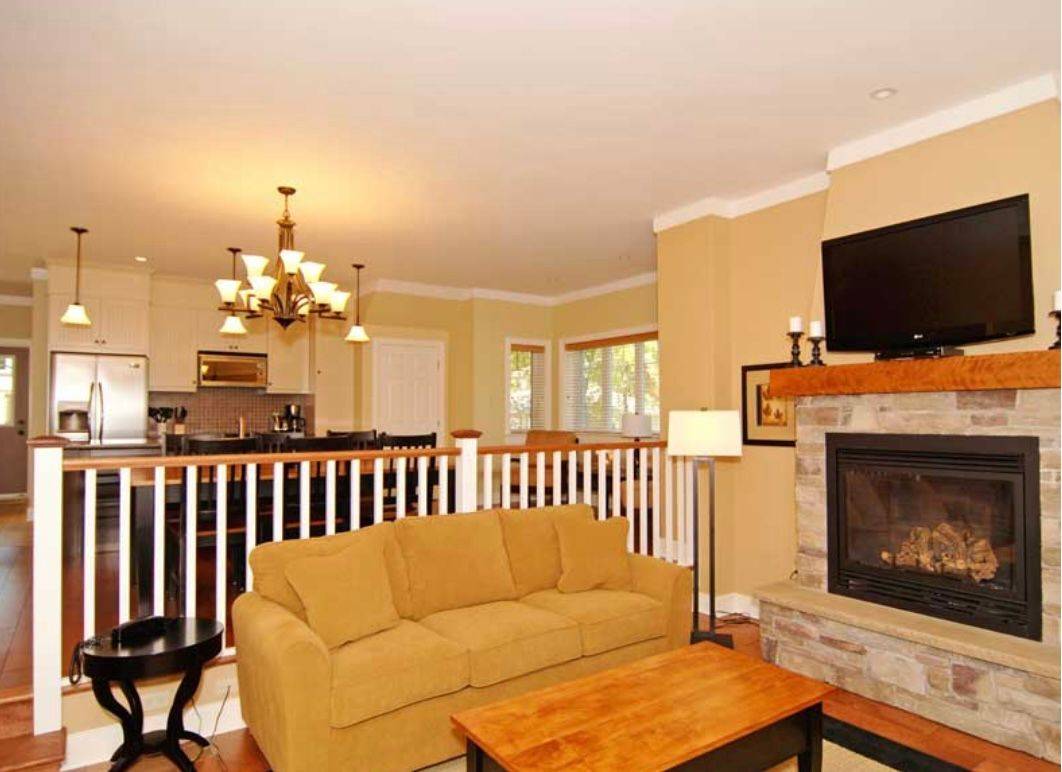 Rideau Lakes, ON K0G 1X0,532 10th Concession RD #6-9