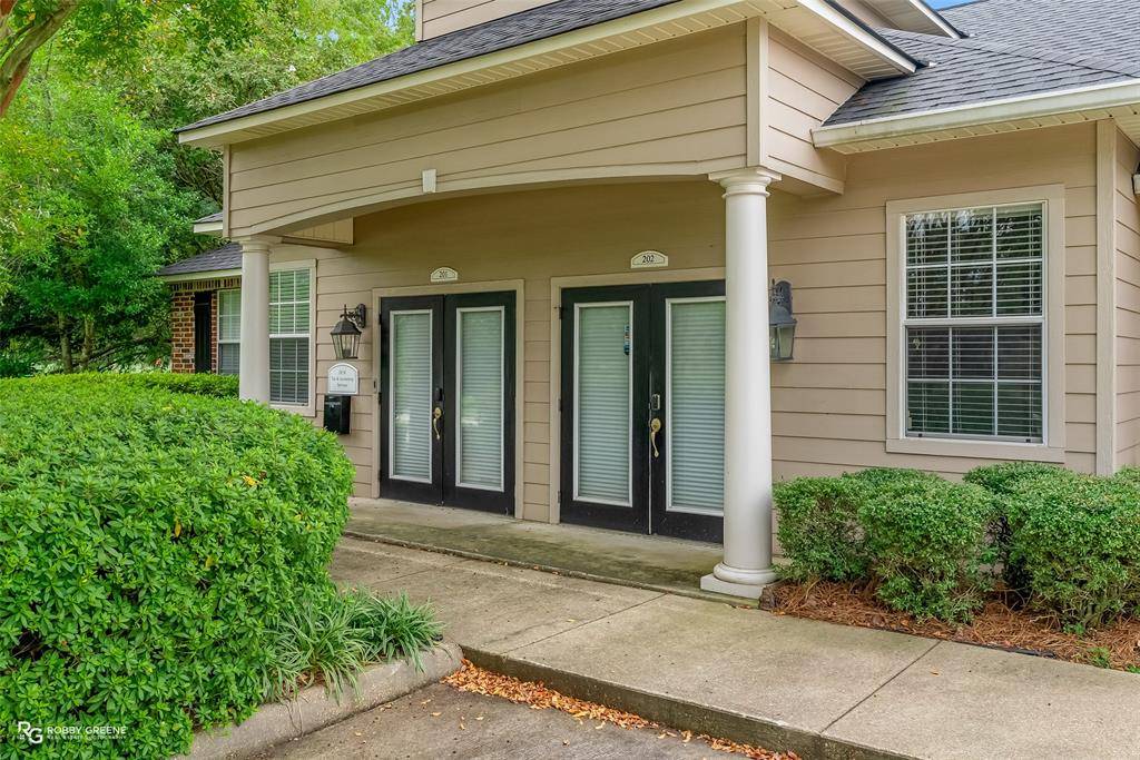 Shreveport, LA 71105,7330 Fern Ave Avenue