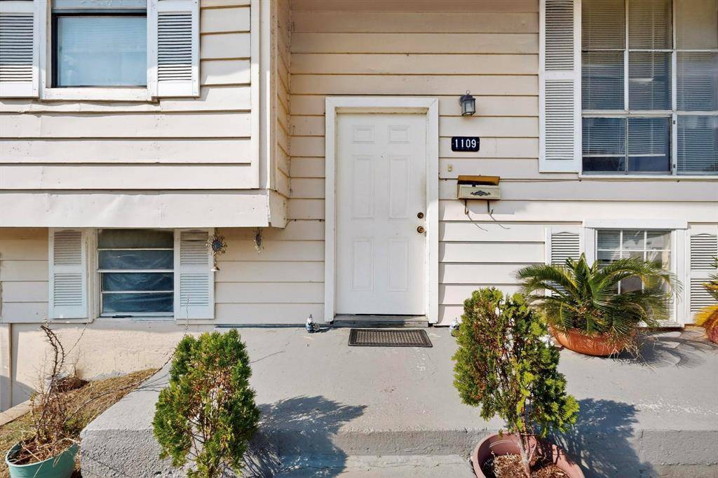 Garland, TX 75040,1109 Montclair Drive