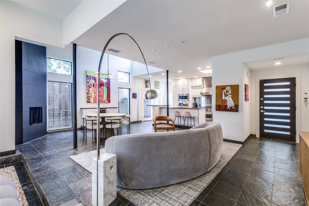 Dallas, TX 75206,5454 Vickery Boulevard