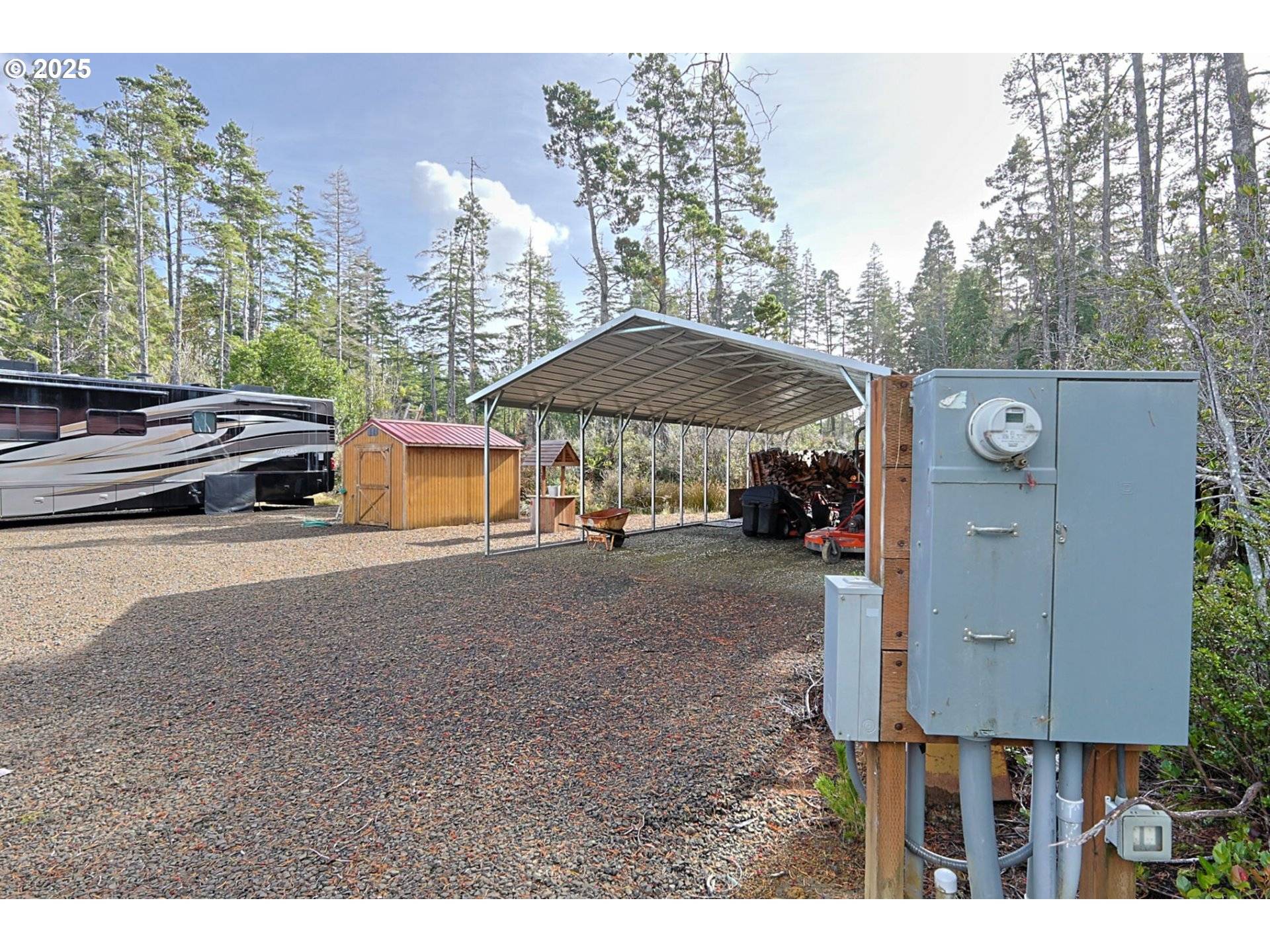 Bandon, OR 97411,58625 SEVEN DEVILS RD