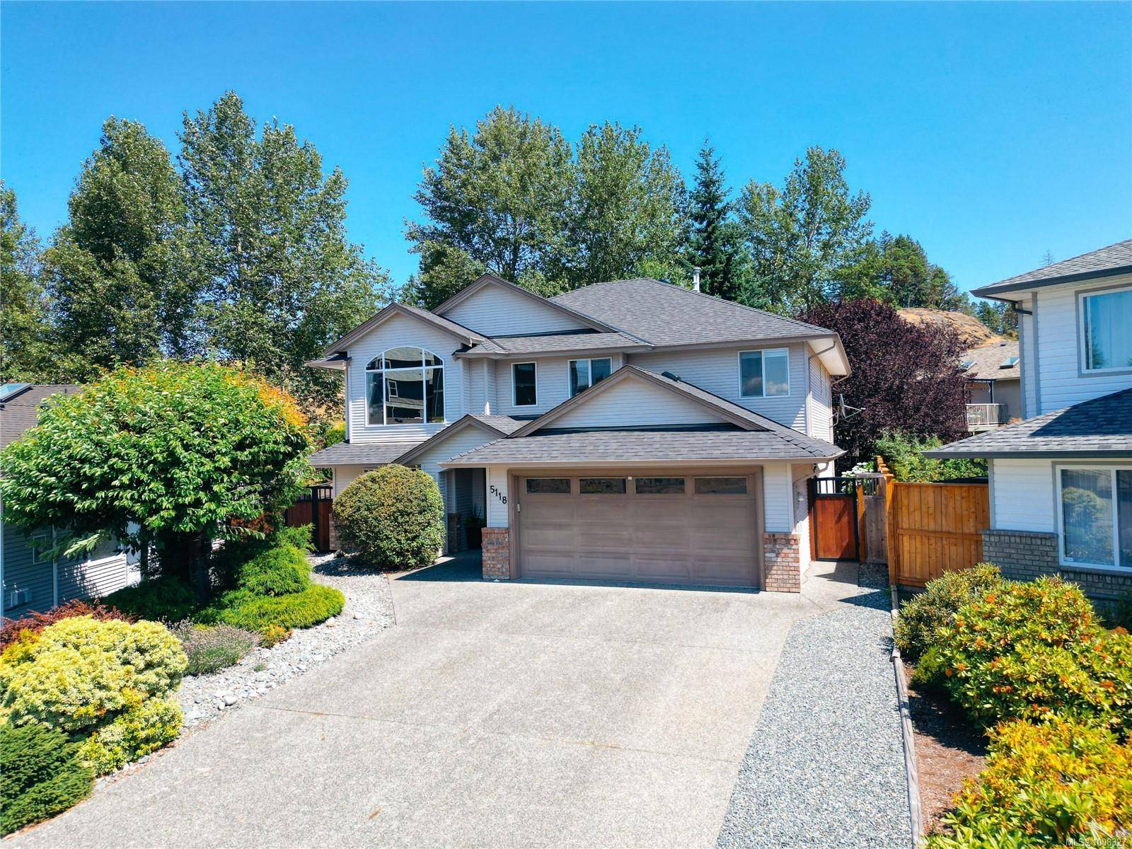 Nanaimo, BC V9T 6N5,5118 Broadmoor Pl