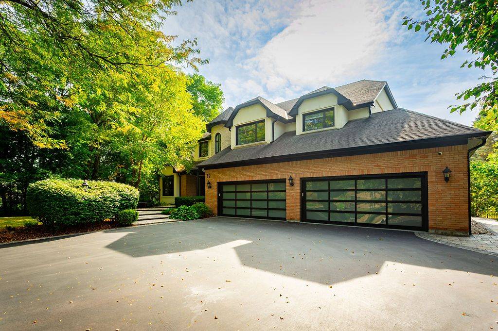 Hamilton, ON L0R 1H2,12 Blackberry PL