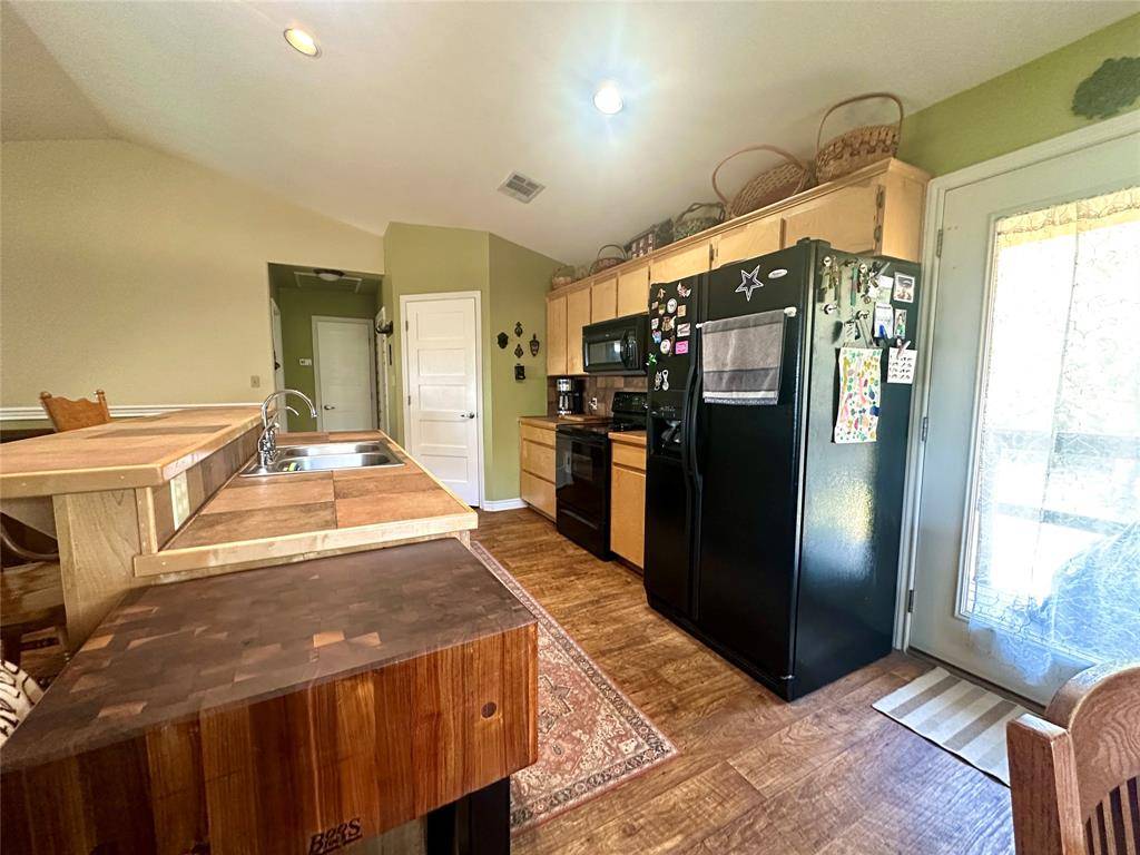 Goldthwaite, TX 76844,391 County Road 411