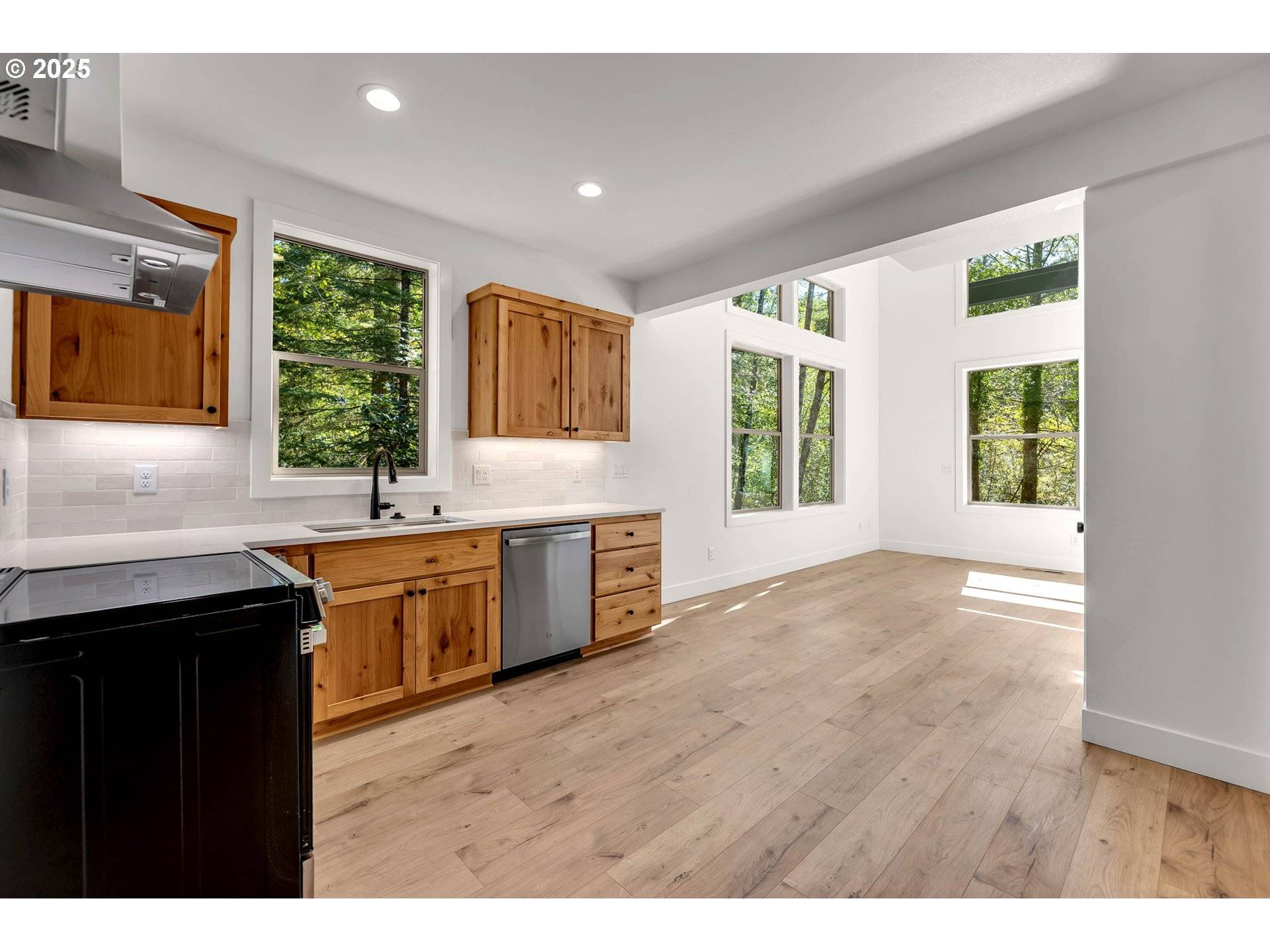 Yacolt, WA 98675,36403 NE 267TH ST