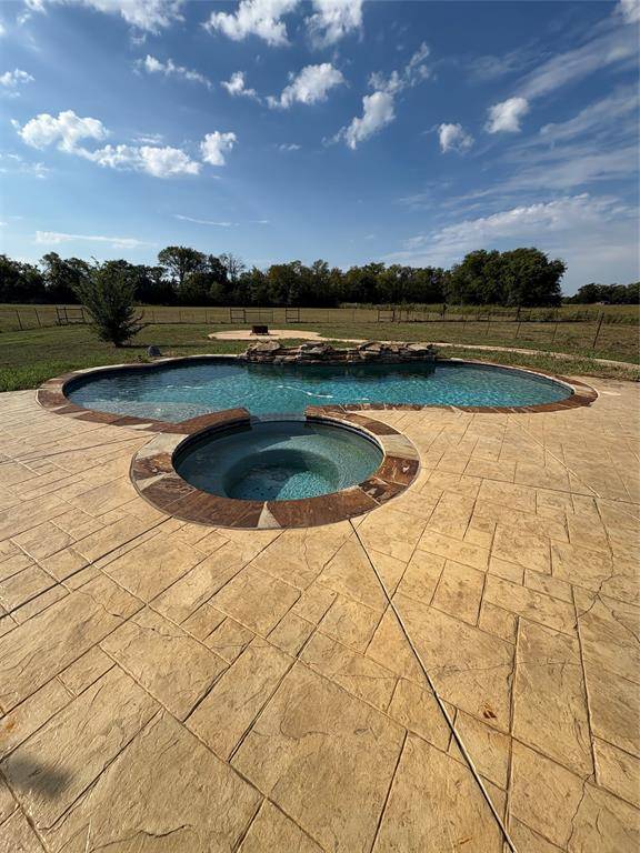 Trenton, TX 75490,460 County Road 4421