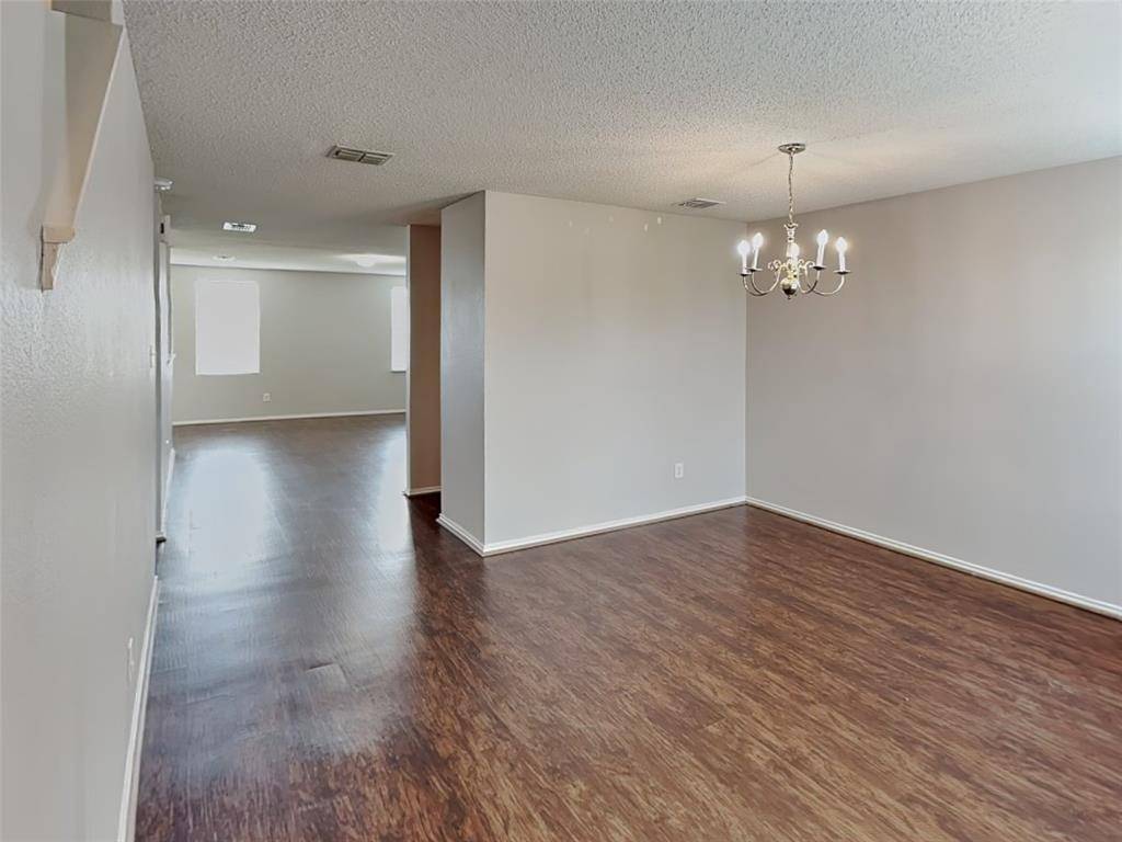 Burleson, TX 76028,324 Snapdragon Court