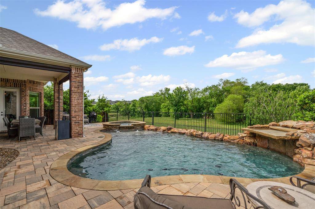 The Colony, TX 75056,2324 Barton Creek Boulevard