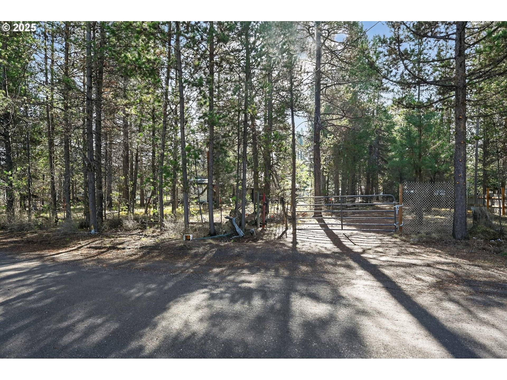 La Pine, OR 97739,16157 ELKHORN LN