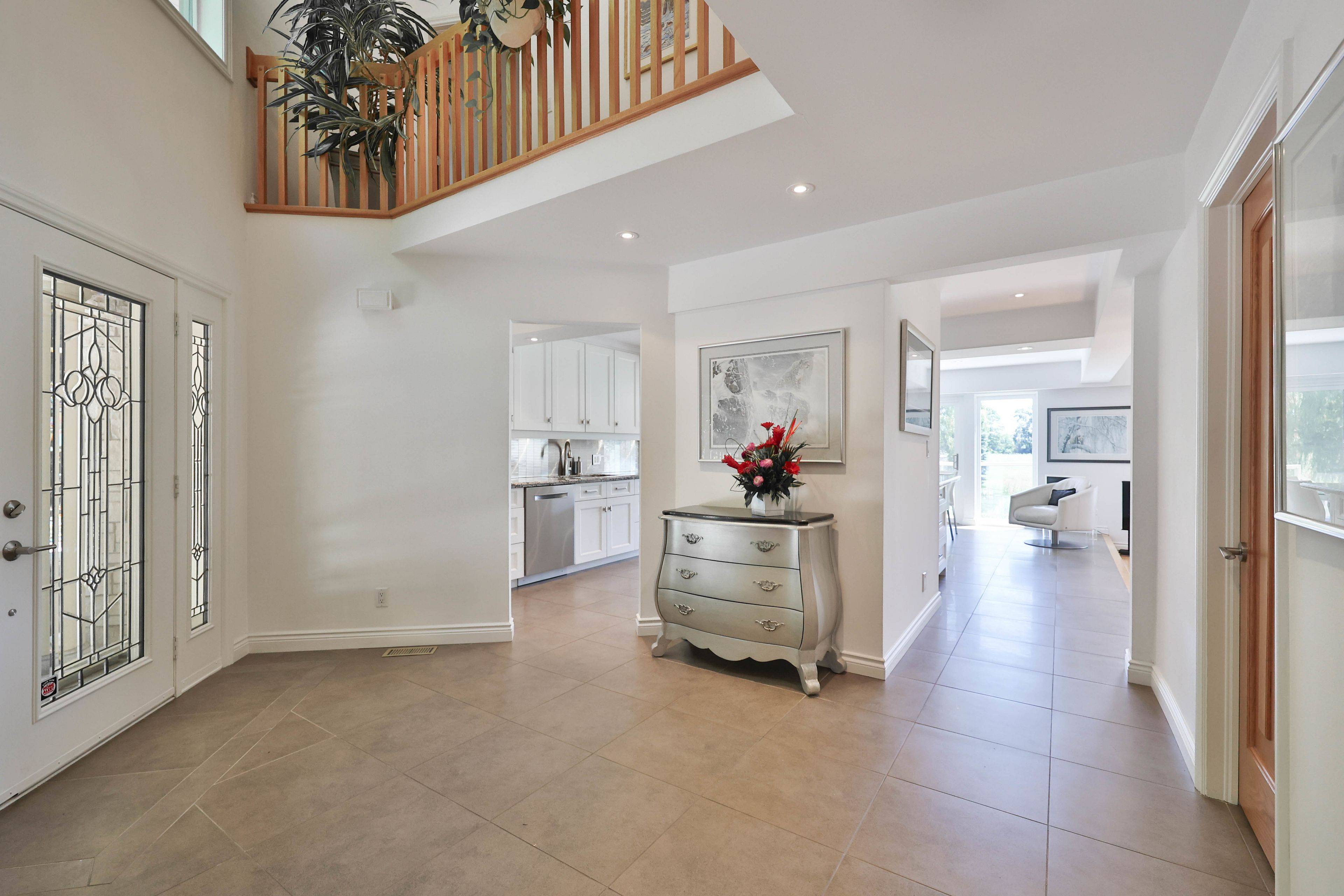 Burlington, ON L7P 0R9,1270 1 Side RD