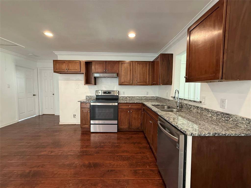 Irving, TX 75061,311 N Macarthur Boulevard