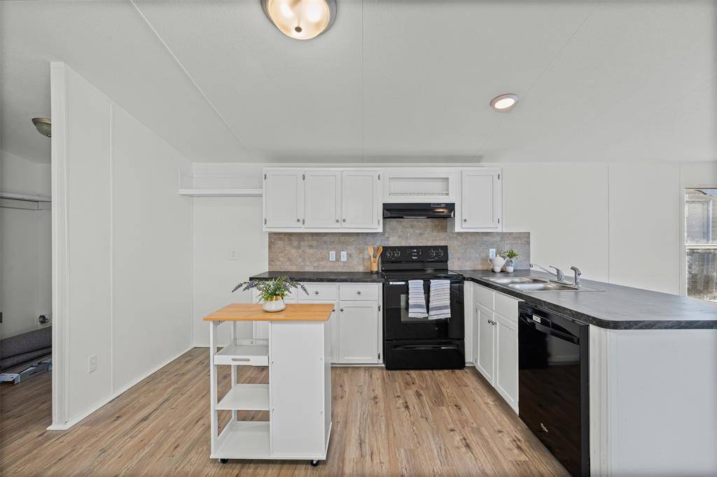 Granbury, TX 76049,6525 Blue Water Court