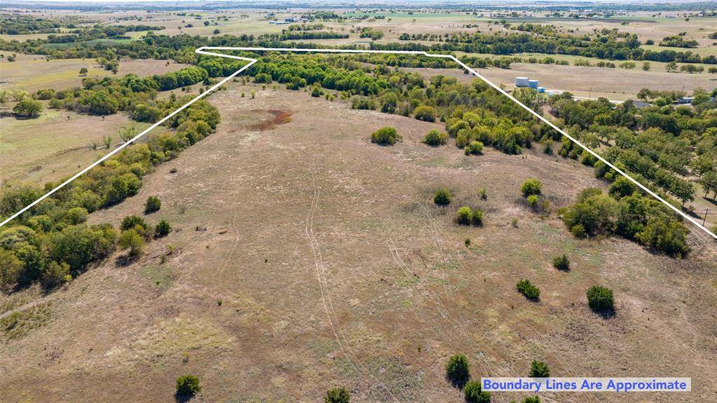 Muenster, TX 76252,53.9 Acres Hwy 82