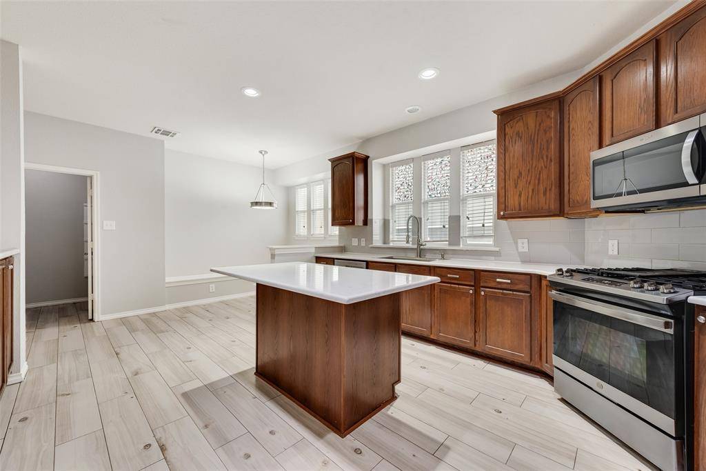 Savannah, TX 76227,1108 Hayden Lane