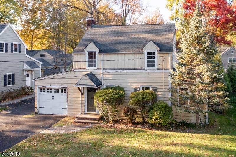 New Providence Boro, NJ 07974,14 Holmes Oval