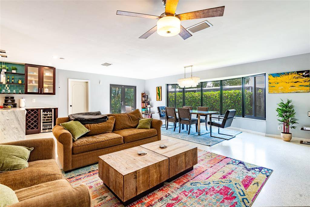 Fort Lauderdale, FL 33308,2113 NE 62nd St