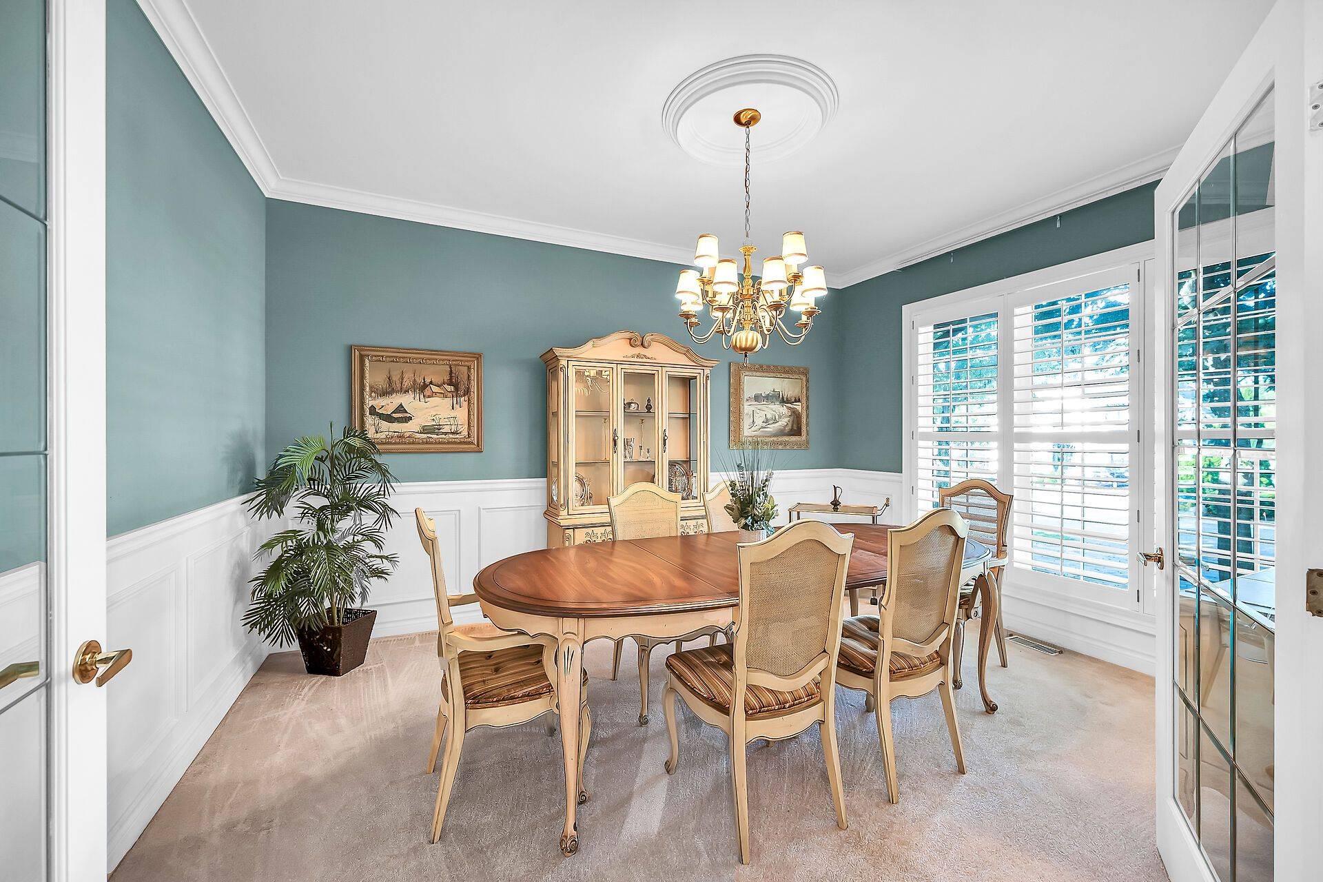 Hamilton, ON L9G 3V9,223 Greenbriar RD