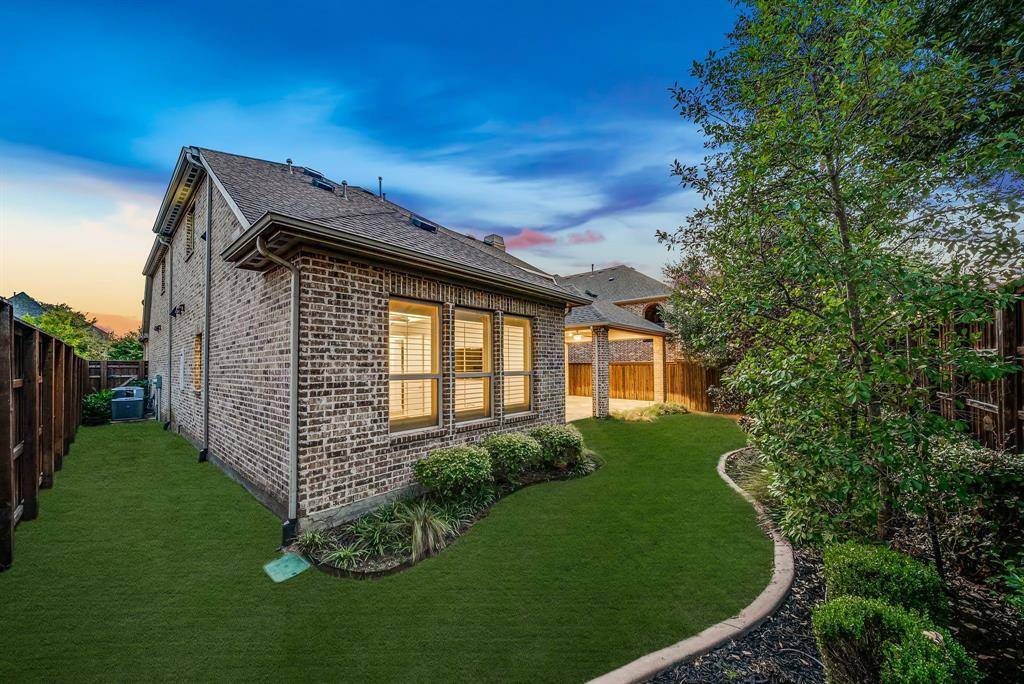 Irving, TX 75039,679 Flagstone Drive