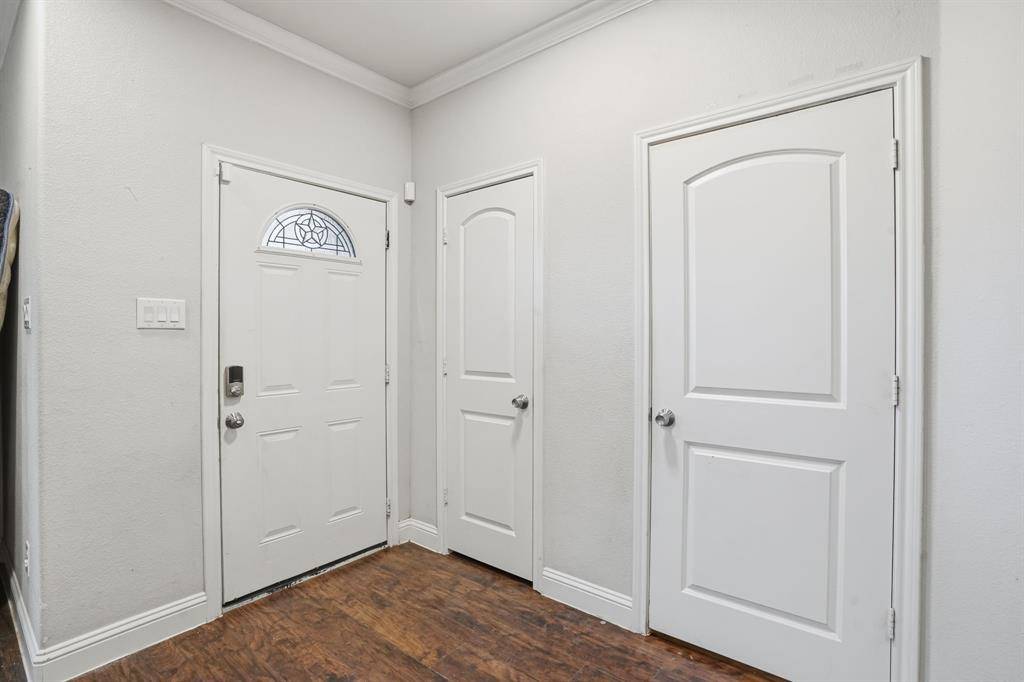 Dallas, TX 75216,2611 Kilburn Avenue