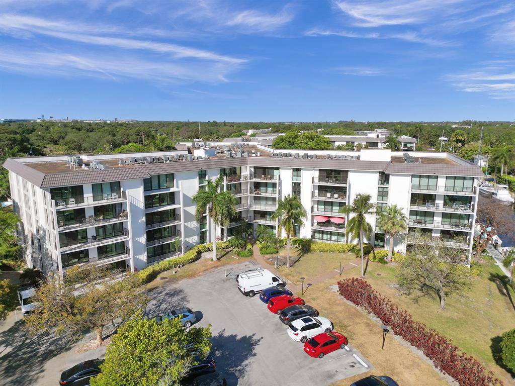 Fort Lauderdale, FL 33315,1101 River Reach Drive #205