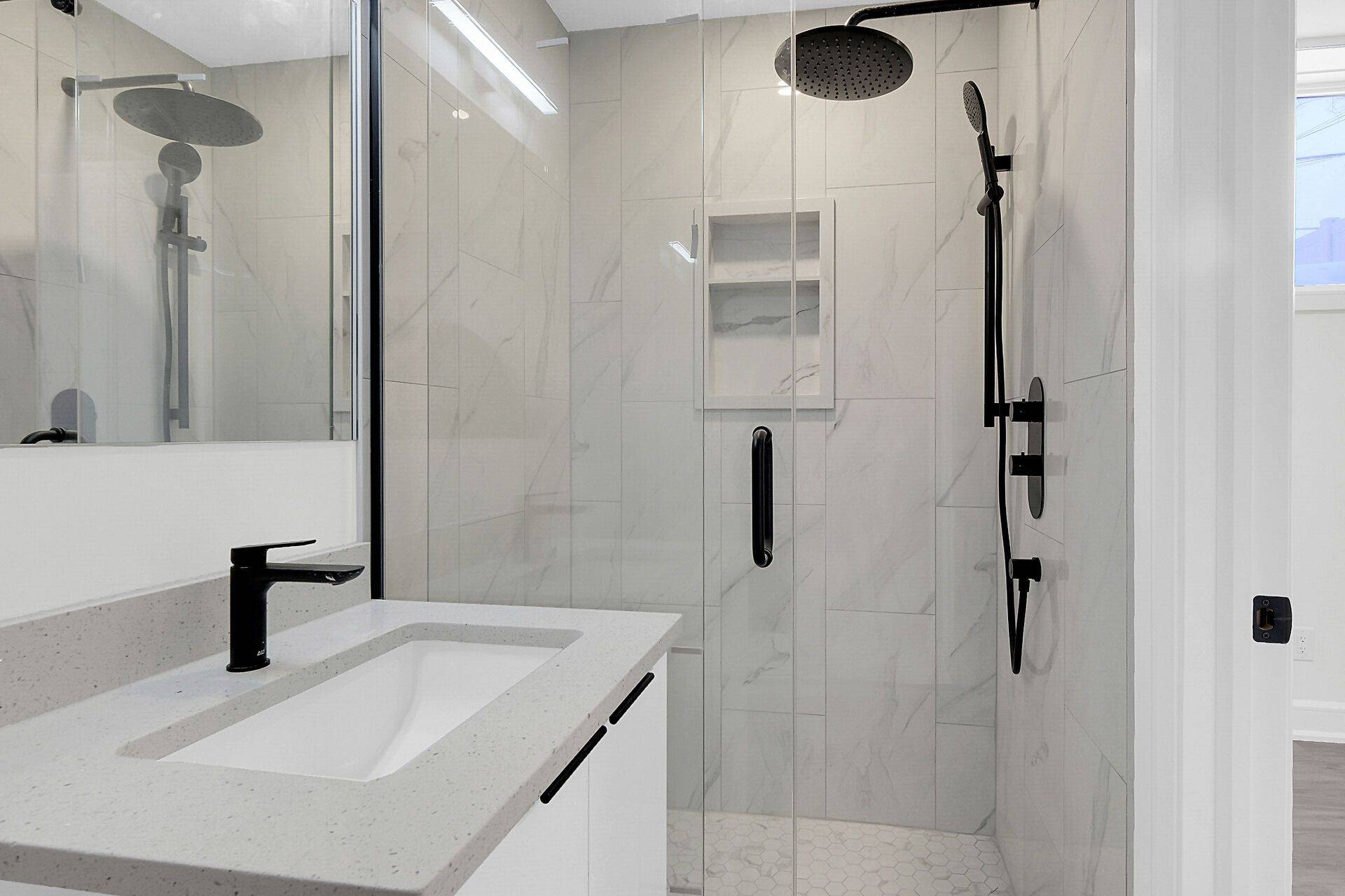 Overbrook - Castleheights And Area, ON K1K 1C5,547 Mutual ST