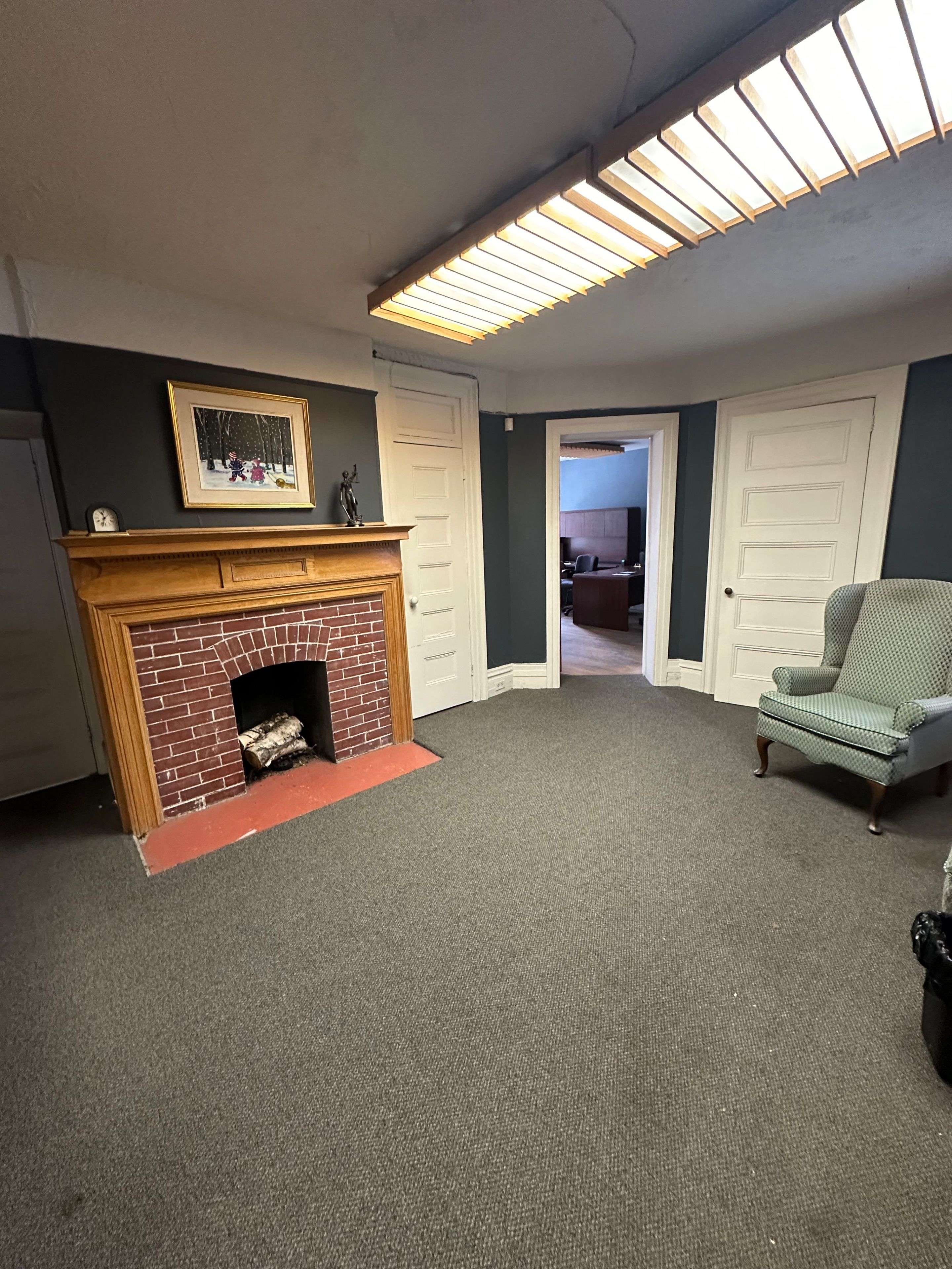 Ottawa Centre, ON K2P 0S7,136 Lewis ST