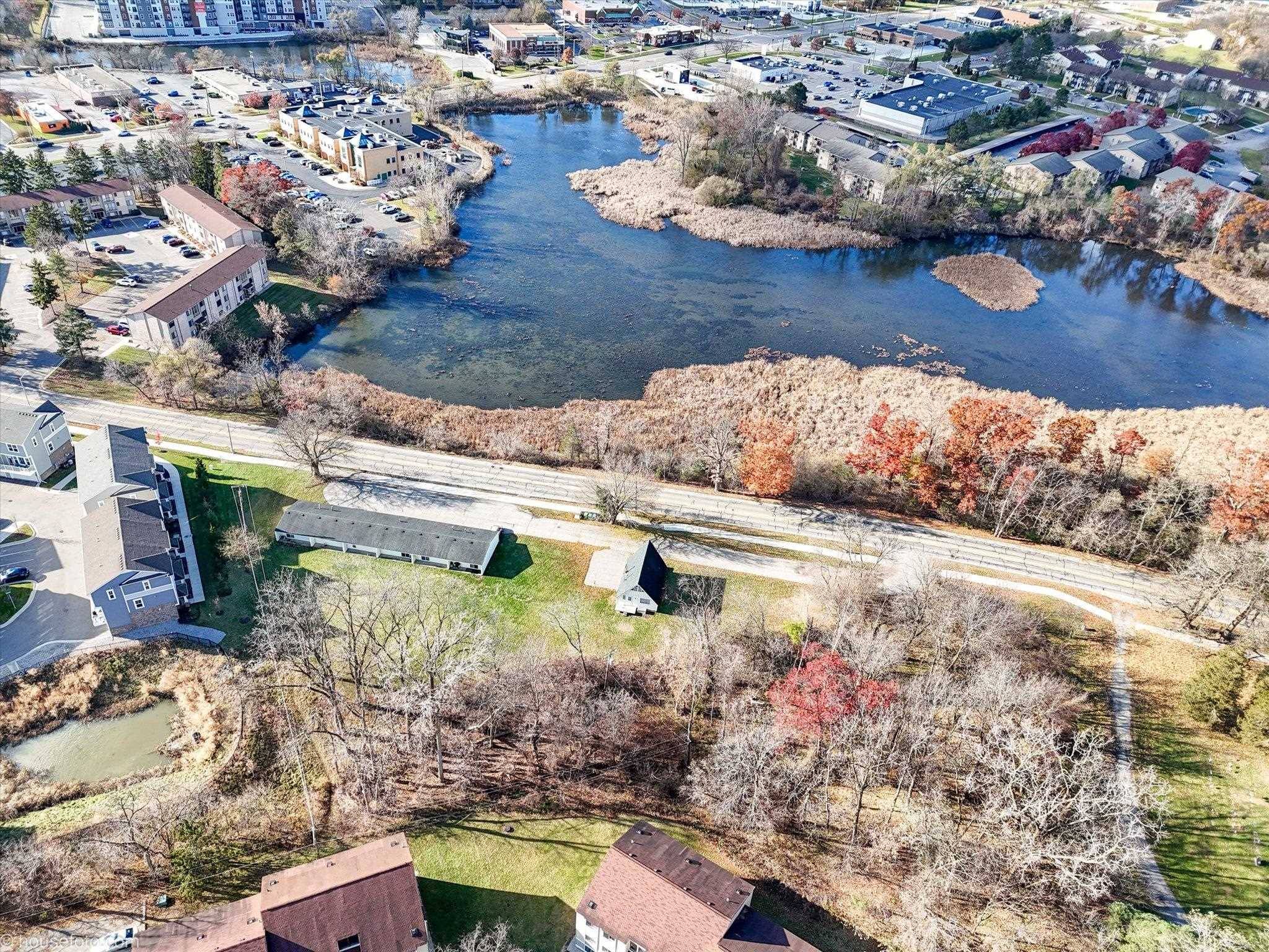 Brighton, MI 48116,660 Flint RD