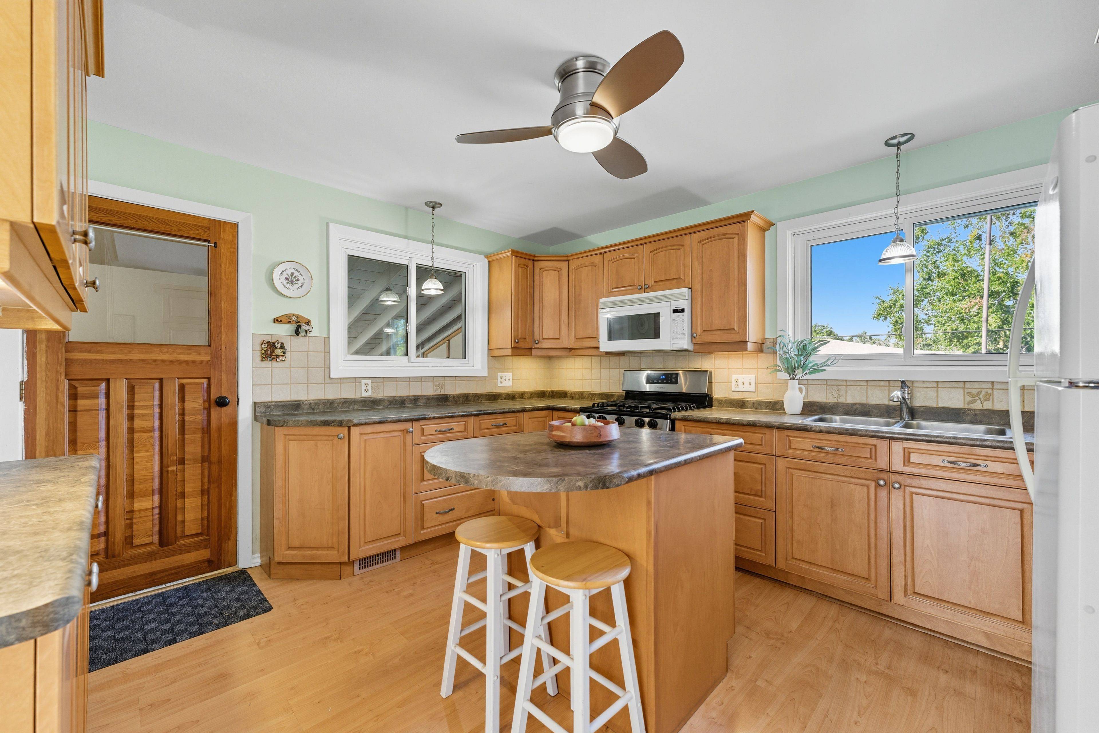 Peterborough, ON K9J 1A8,288 Collison CRES