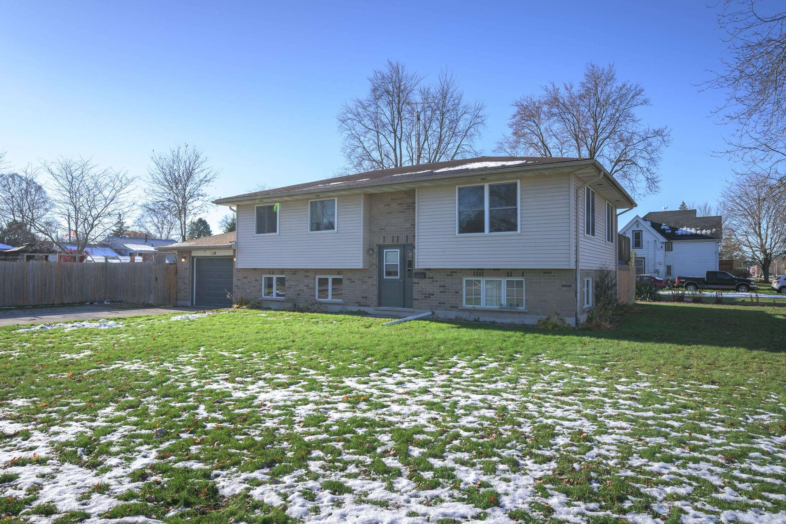 West Elgin, ON N0L 2P0,118 Main ST