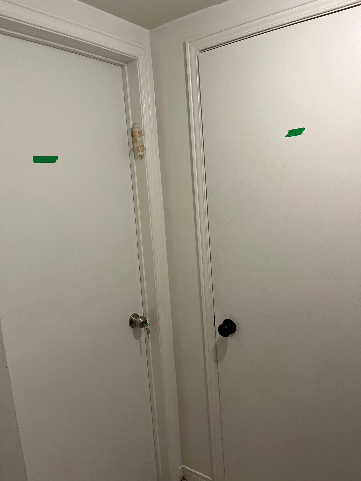 Toronto C04, ON M5N 1Z9,98 Frontenac AVE #2