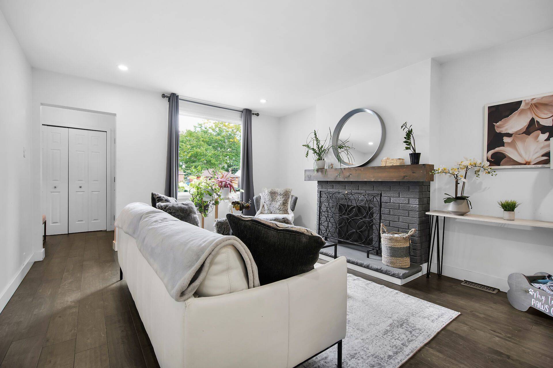 London East, ON N5W 4R5,199 Vancouver ST