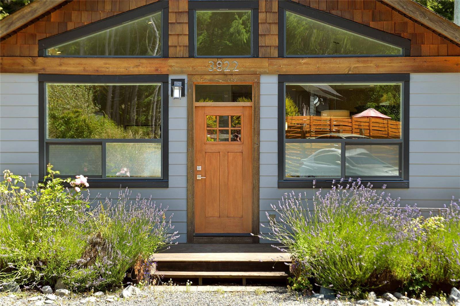 Sooke, BC V9Z 1L1,3822 TRAILHEAD Dr