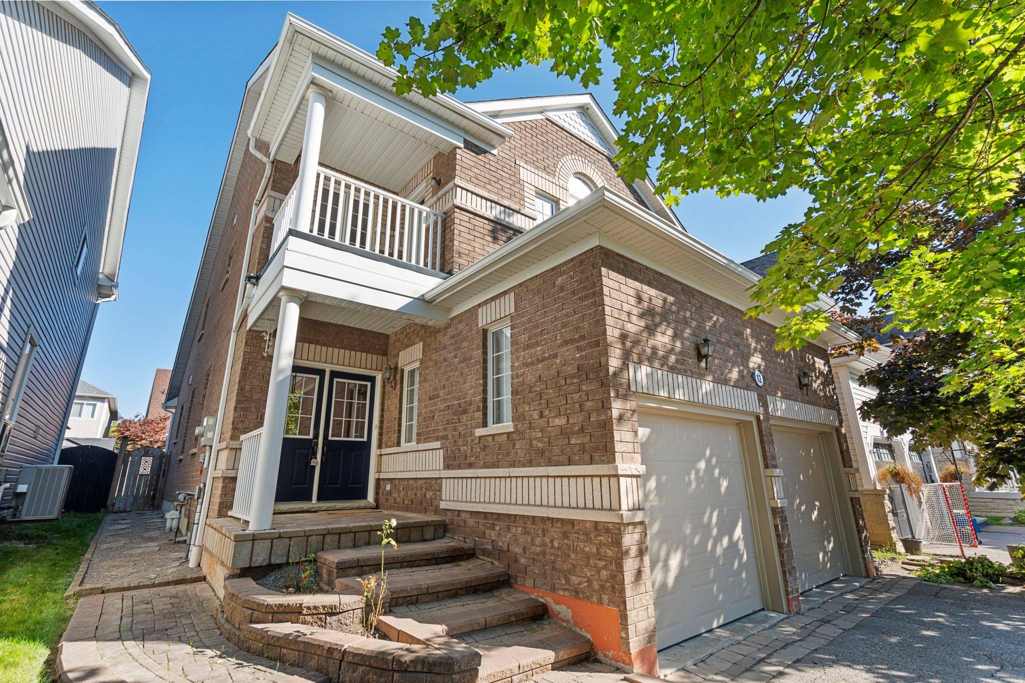 Whitby, ON L1M 2M7,12 Kenilworth CRES