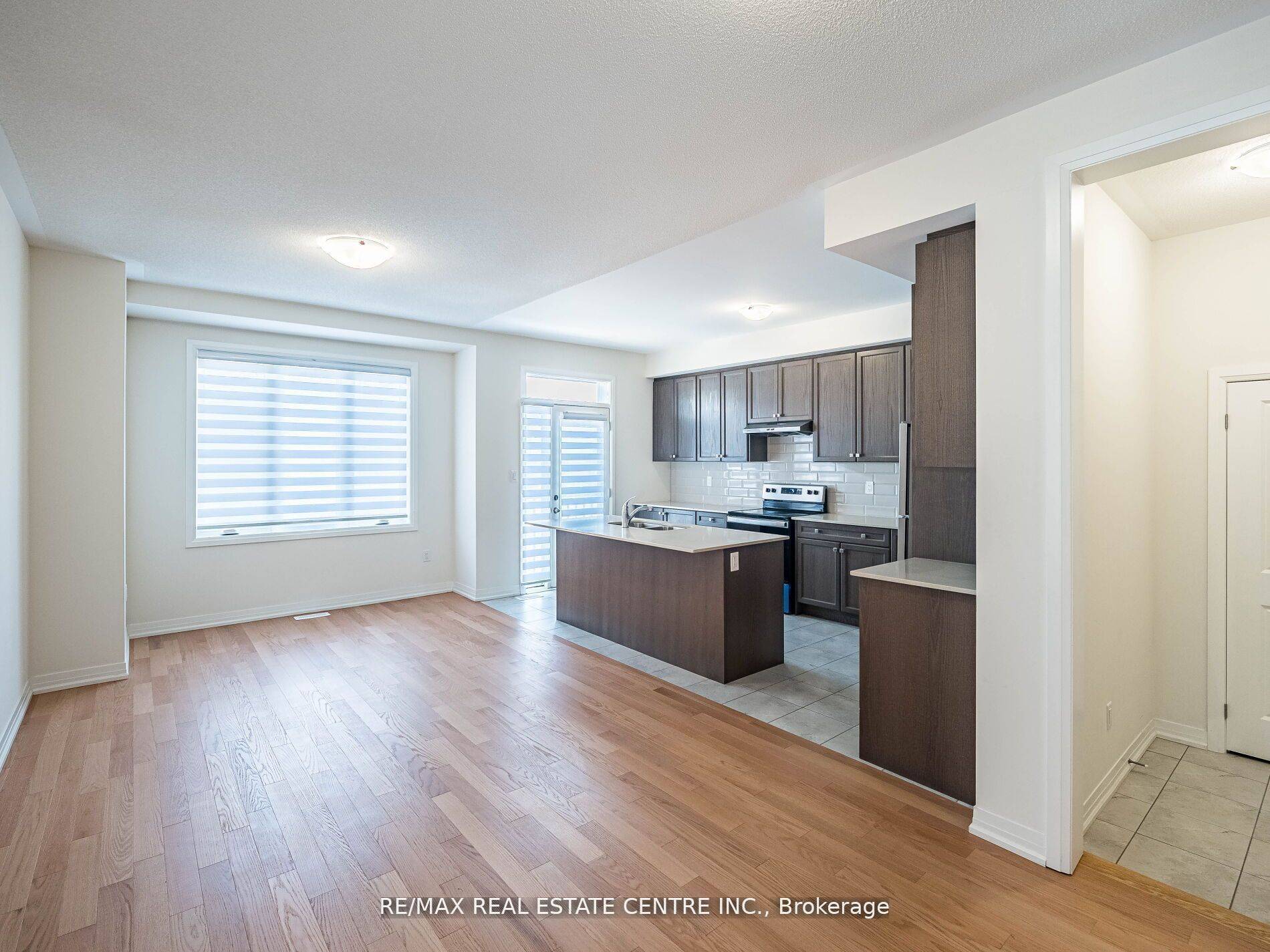 Pickering, ON L1X 0P8,2921 Nakina ST