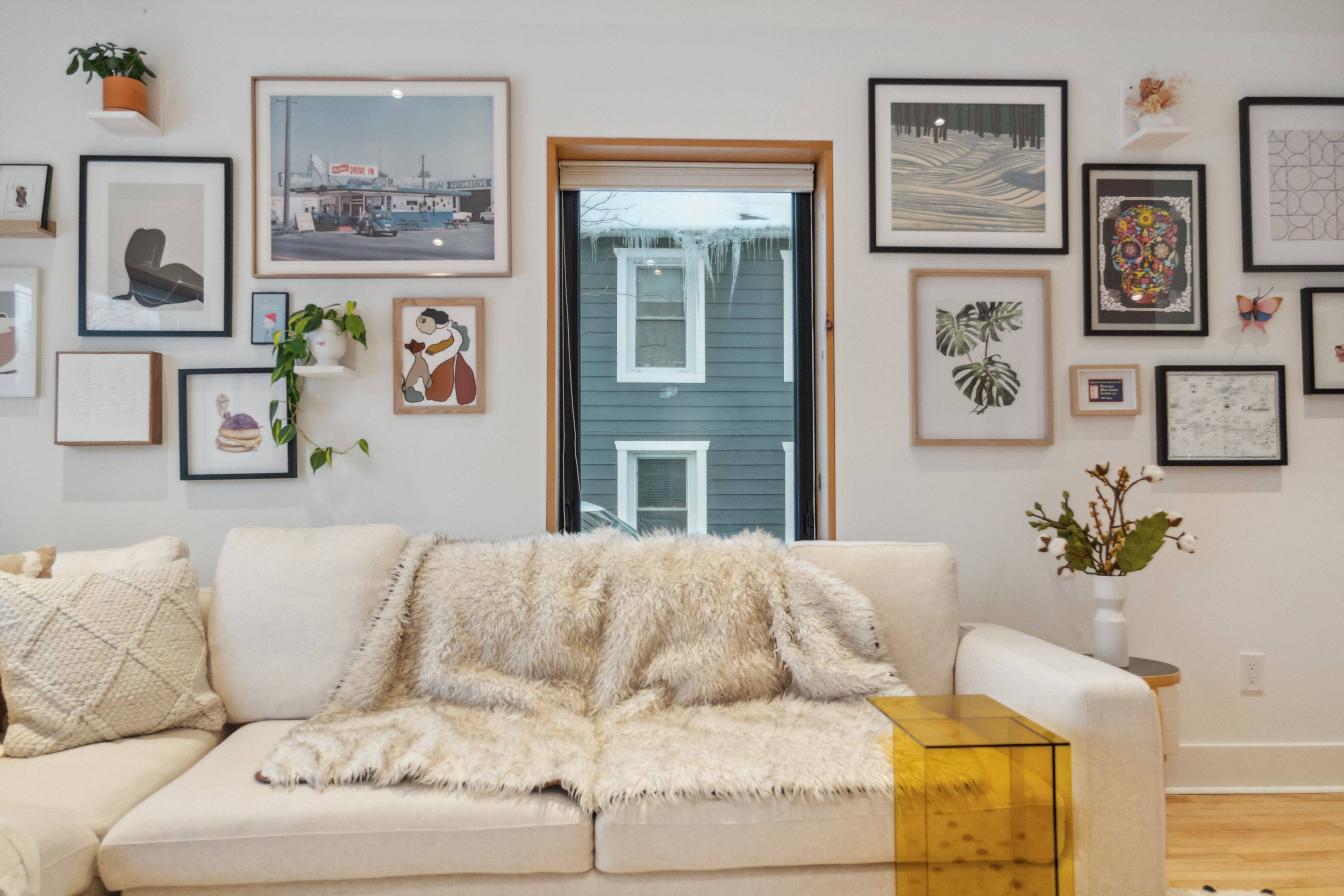 Collingwood, ON L9Y 2T5,205 Beech ST