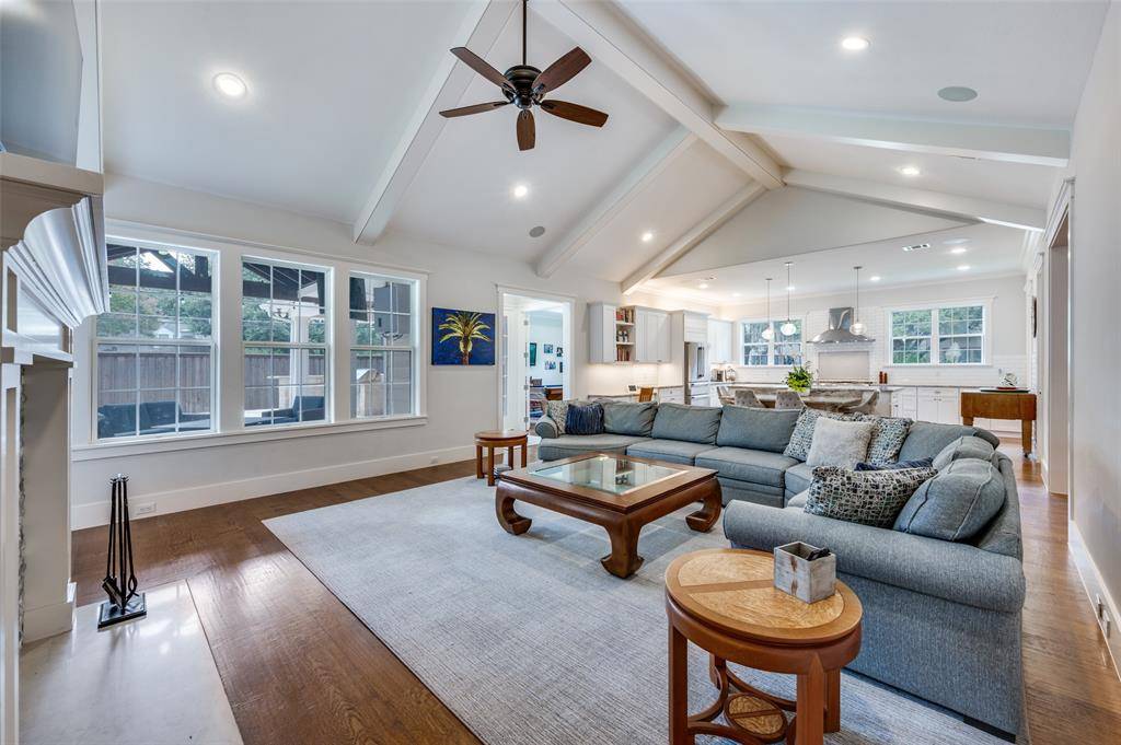 Dallas, TX 75229,11240 Rosser Road