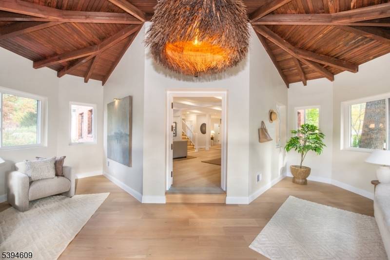 Glen Ridge Boro Twp., NJ 07028,1 Hamilton Rd