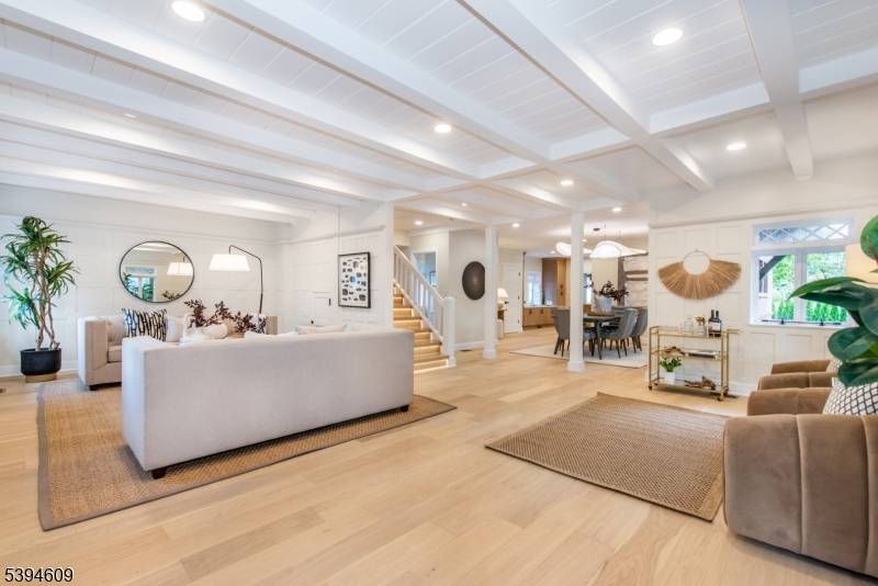 Glen Ridge Boro Twp., NJ 07028,1 Hamilton Rd