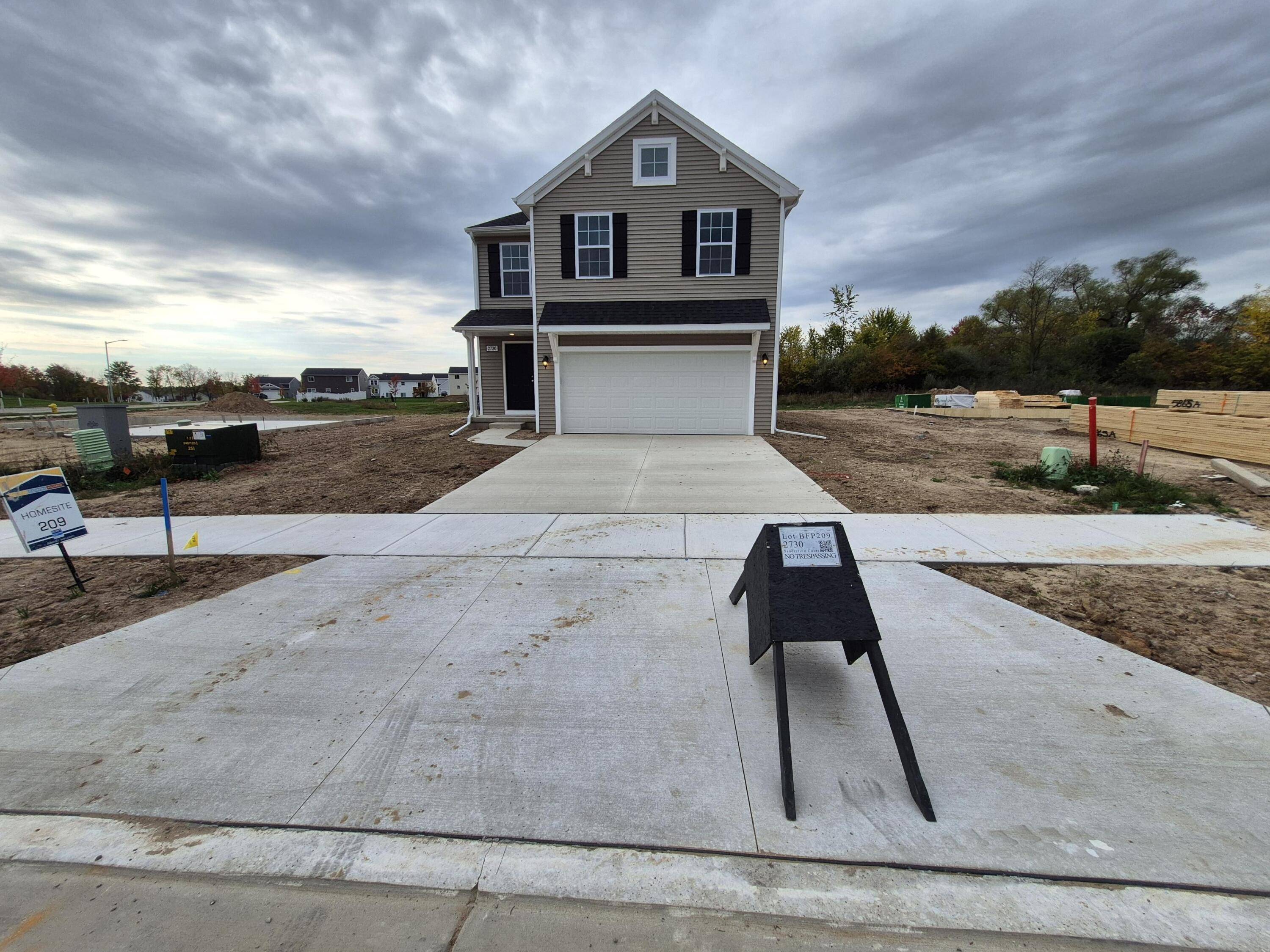 Grand Rapids, MI 49508,2730 Sanderling CT SE