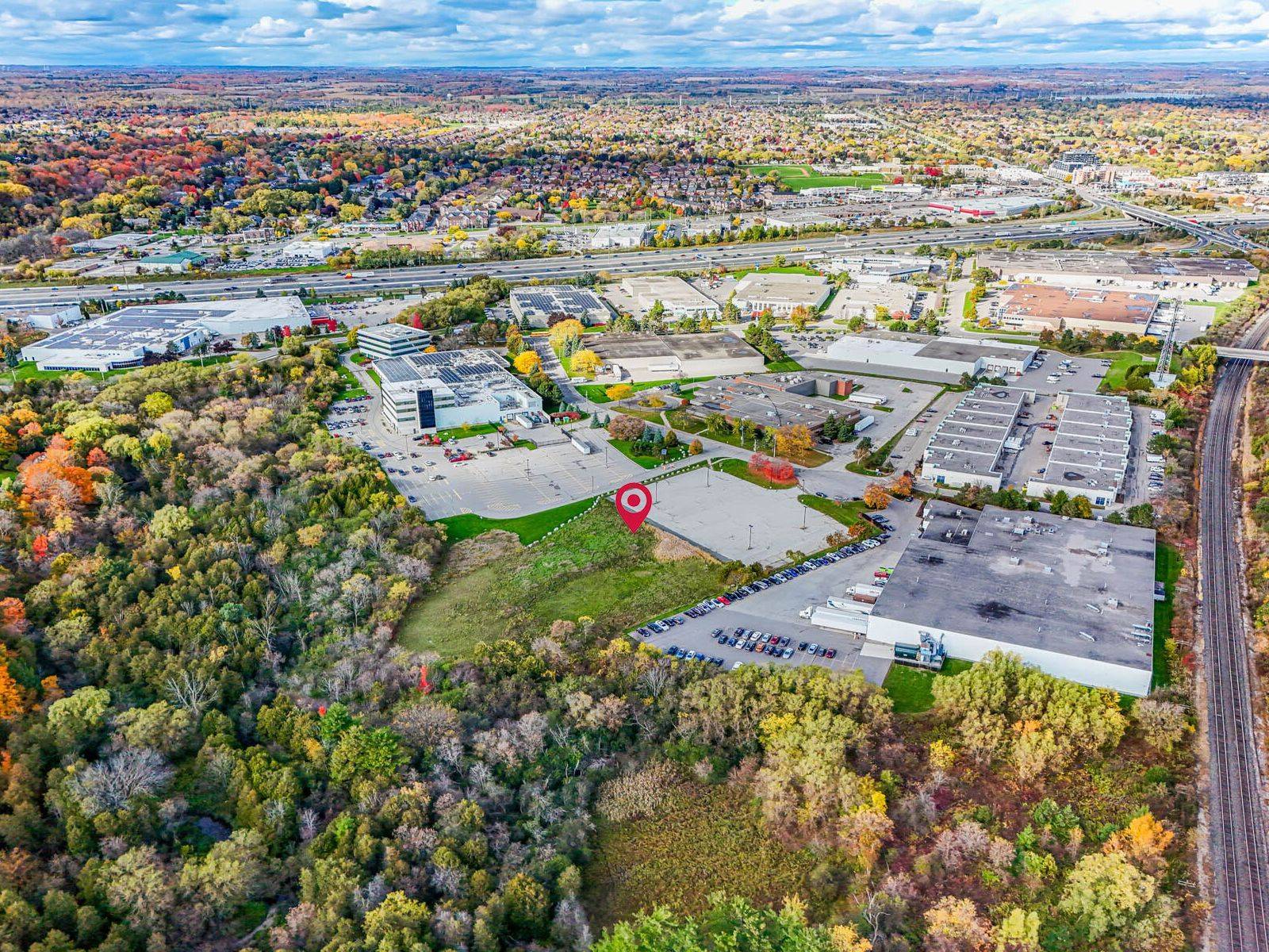 Pickering, ON L1W 4A2,1800 Sandstone MNR