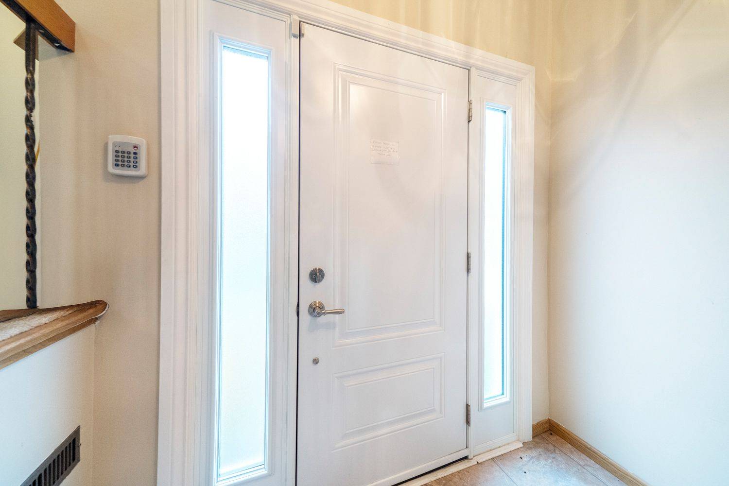 Barrie, ON L4N 4K7,99 Marshall ST