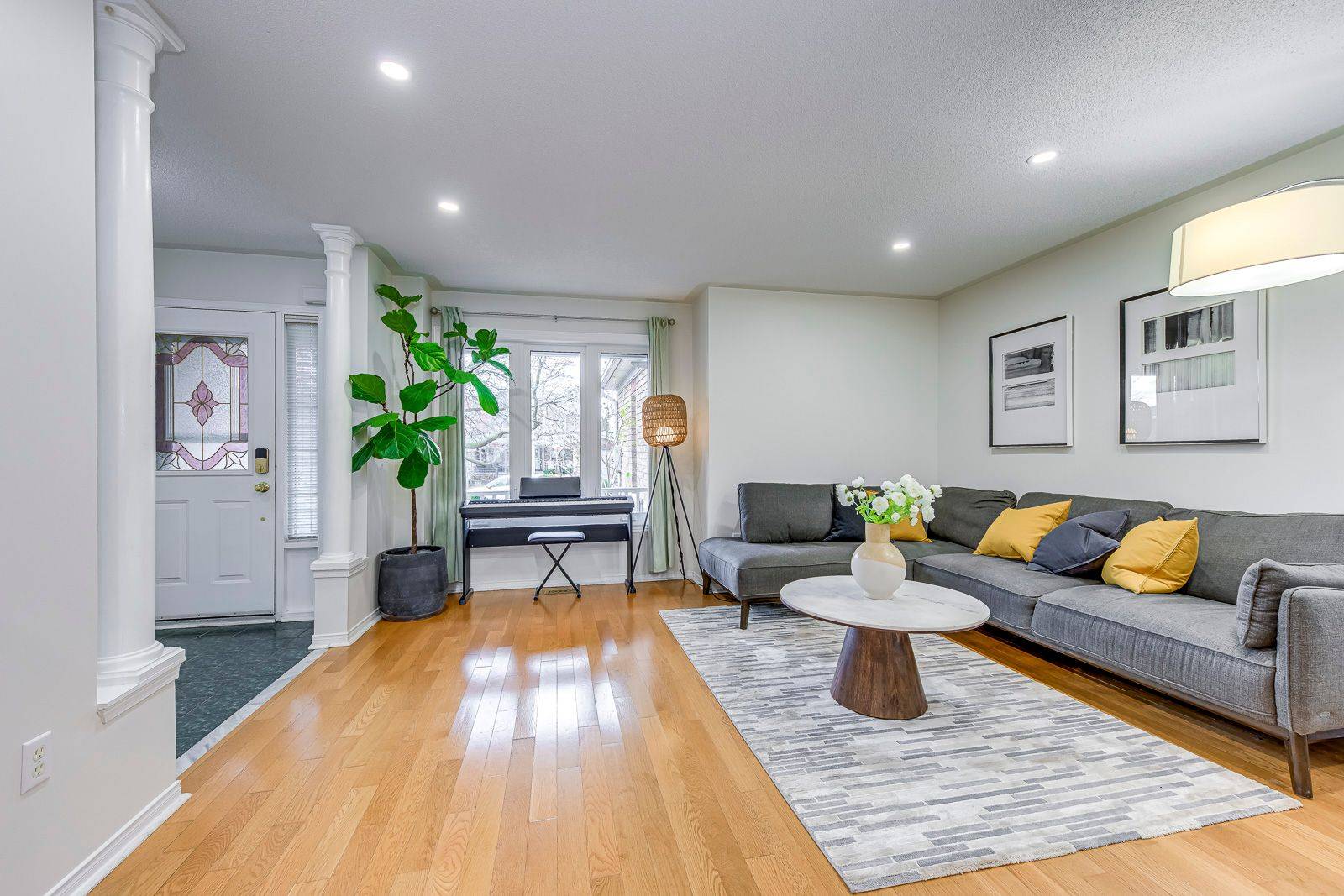 Burlington, ON L7M 4K7,2967 Jackson DR