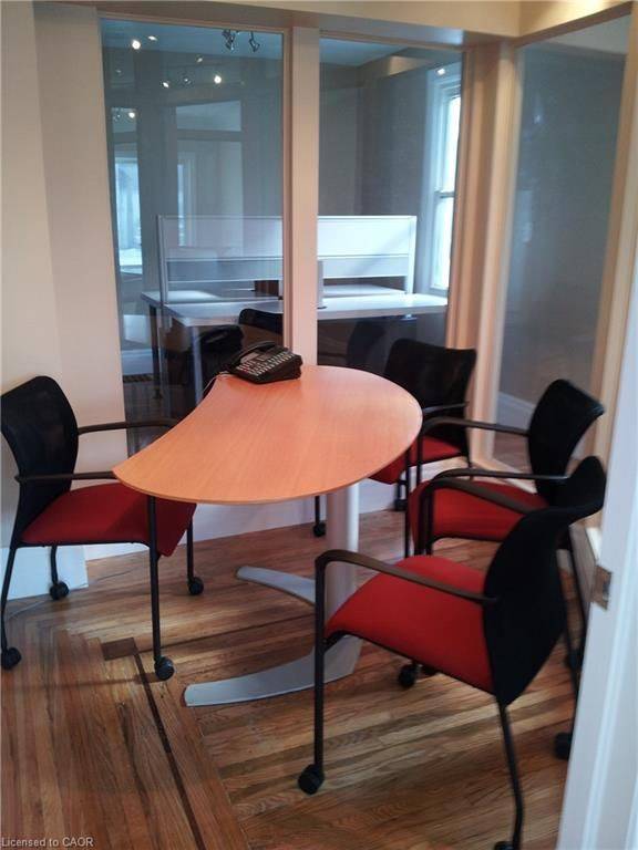 Hamilton, ON L9A 3P8,609 Upper Wellington ST