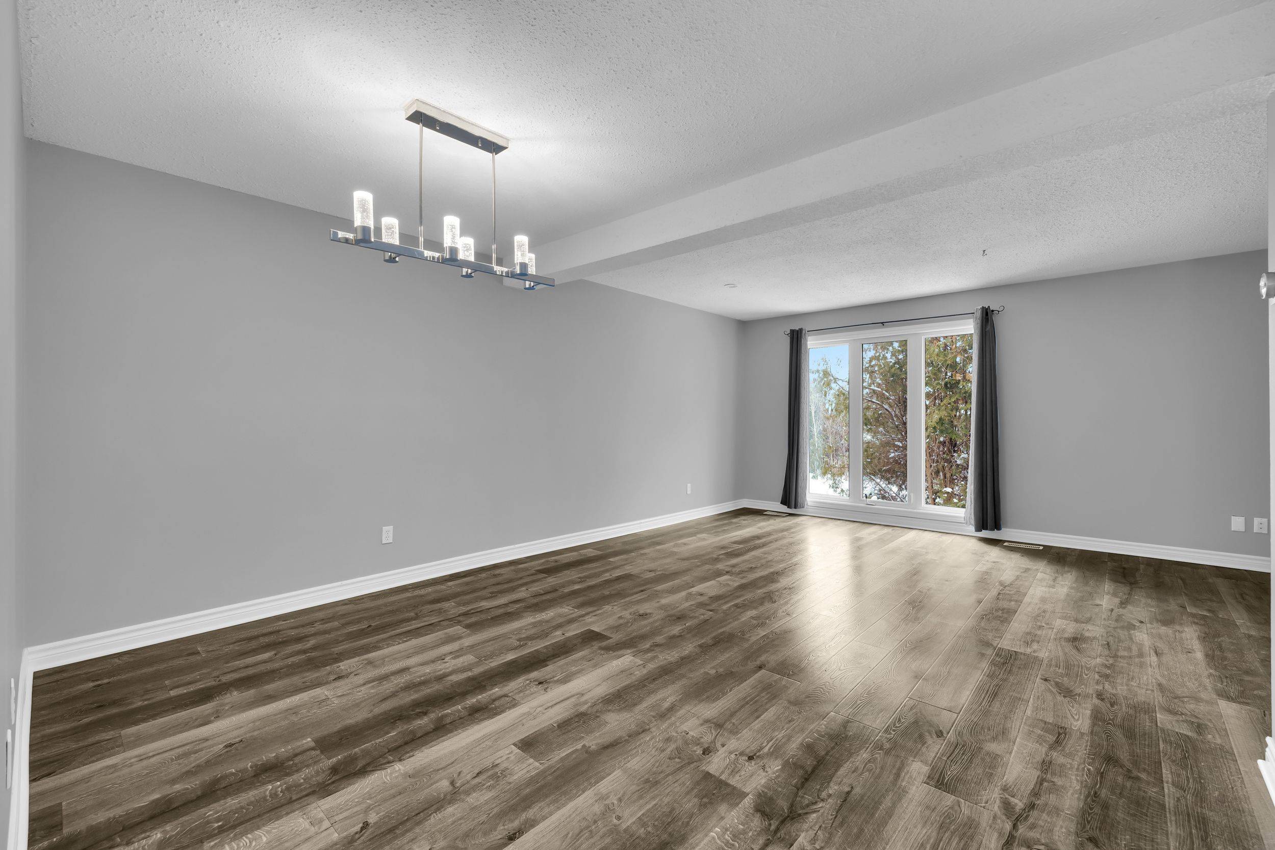 Hunt Club - Windsor Park Village And Area, ON K1V 9T4,3205 Uplands DR #68